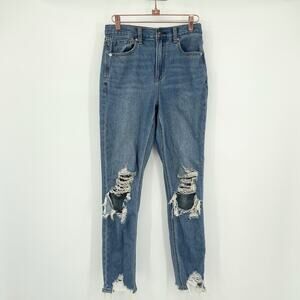 American Eagle Distressed Knees Hem Mom Jean Size 0 Regular